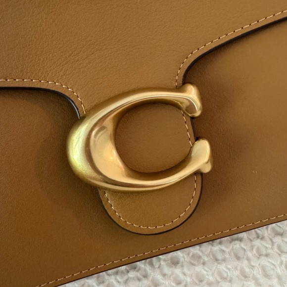 Coach Chain Tabby Shoulder bag - Honey Brown - like new - Picture 4 of 11